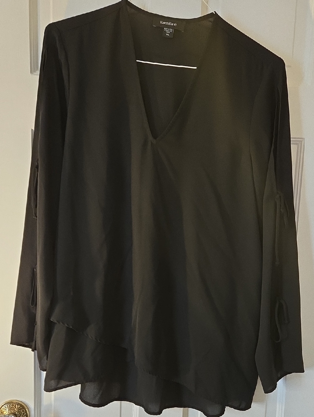 Karen Kane Black V-Neck Long Sleeve Tie-Sleeve Blouse